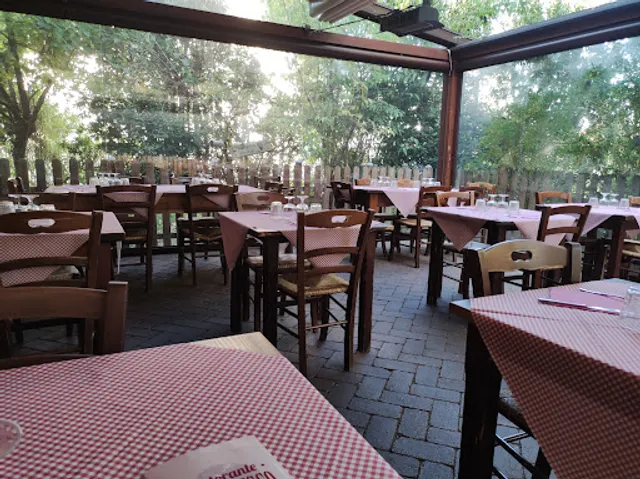 Lambrusco - Crescentine e Tigelle