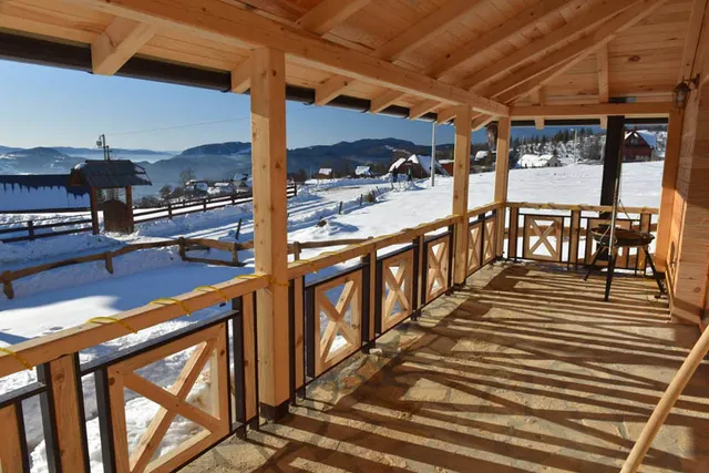 Викендица Monte Queen 1