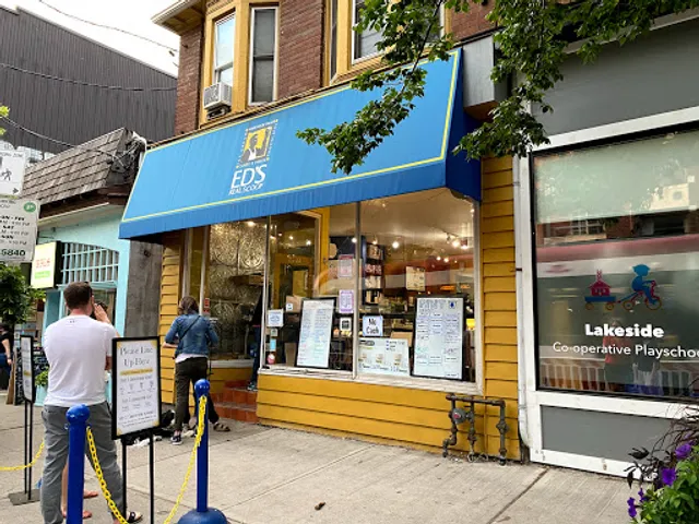 Ed's Real Scoop - Beaches