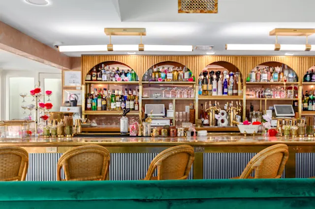 Mon Cheri Restaurant