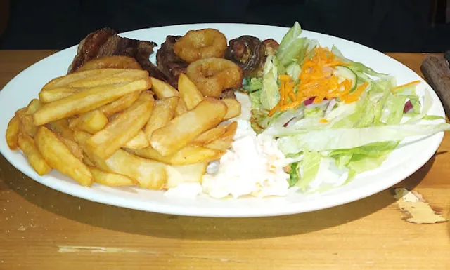 Swan at Aylestone Hill