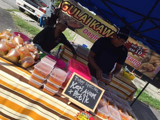 Pasar Malam Jalan Mahkamah