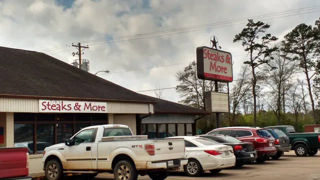 T/R's Steaks & More