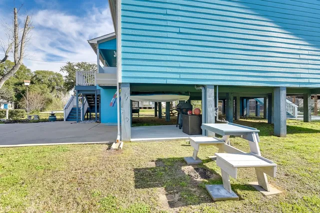 The Galloping Seahorse Guesthouse.