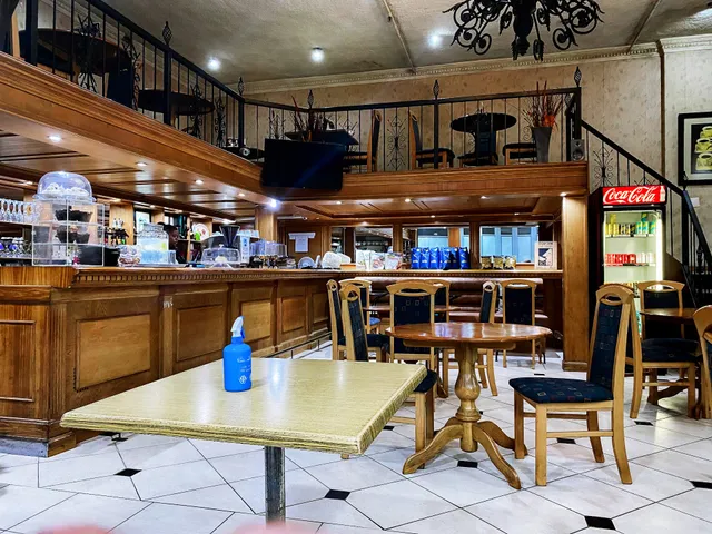 Welcome Chair Coffee Shop