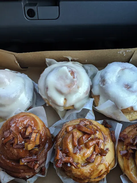 Rustic 7 Bakery & Pizzeria