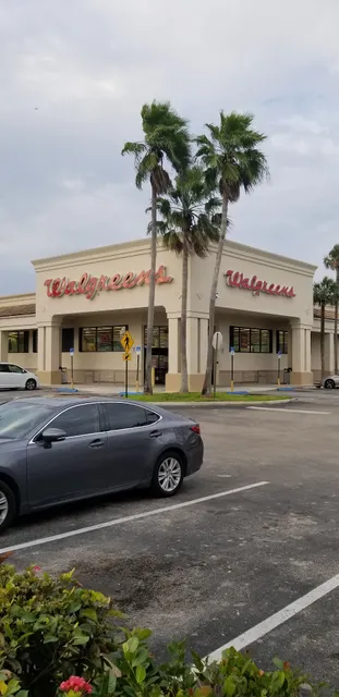 Plaza Shopping Center