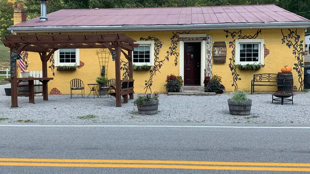 12 Mile Creek Winery