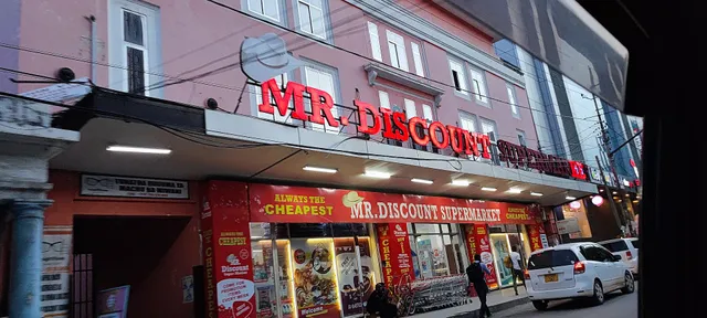 Mr Discount Supermarket, Kivukoni