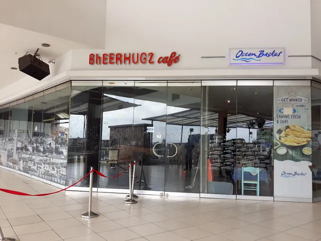 BhEERHUGZ Café Ikeja