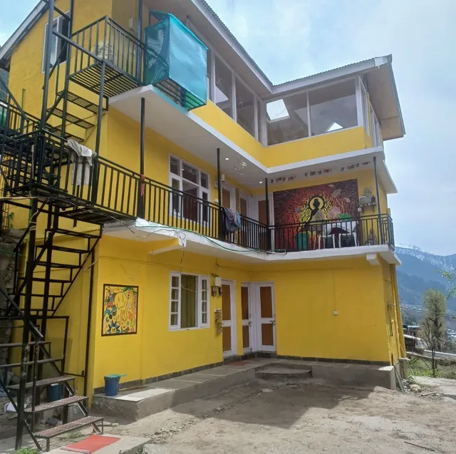 The Safal Stays— Dorms, Rooms and Cafe