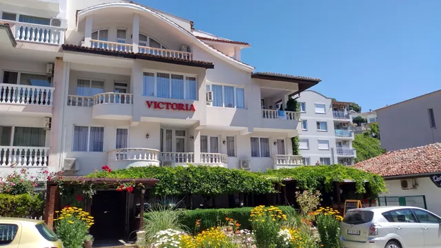 Family Hotel "Victoria"
