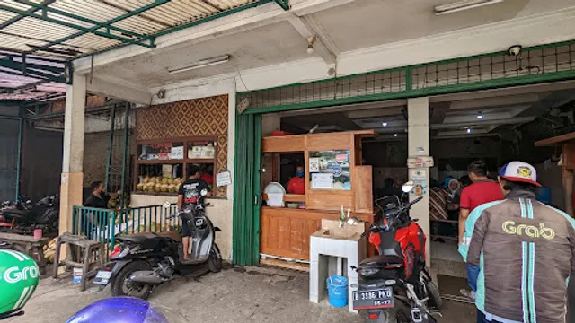 Bakso Kelapa Muda Sido Mandiri