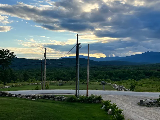 Public House on Page Hill