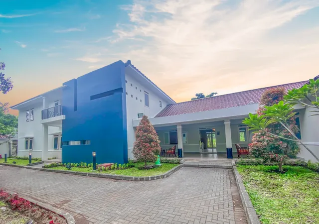 Studio7 Parahyangan - Guest House