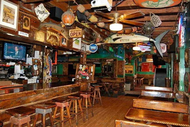 Barracuda Taphouse & Grill