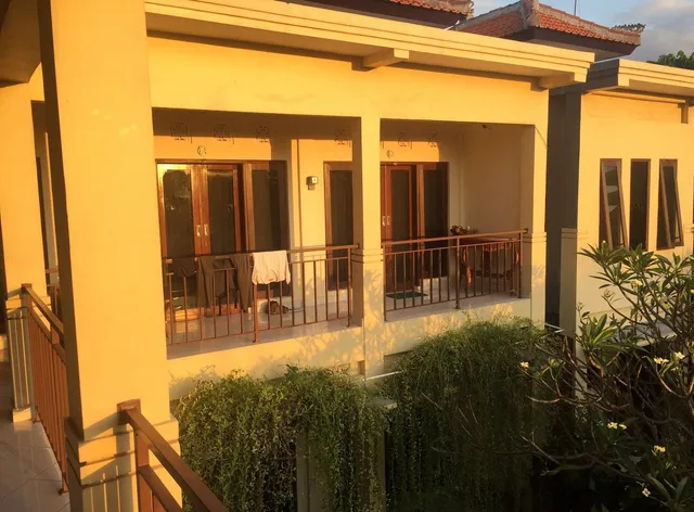 Sari Buana Bed & Breakfast