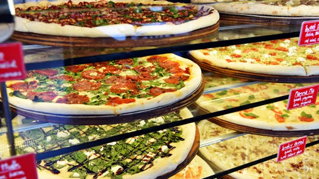 Mr. Moto Pizza Seaport Village