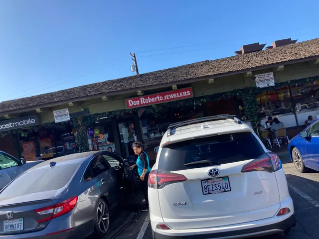 Don Roberto Jewelers