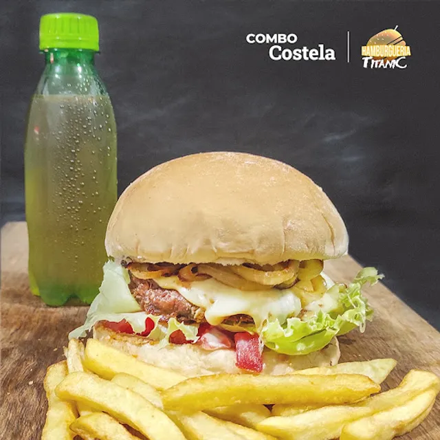 TITANIC LANCHES E AÇAI