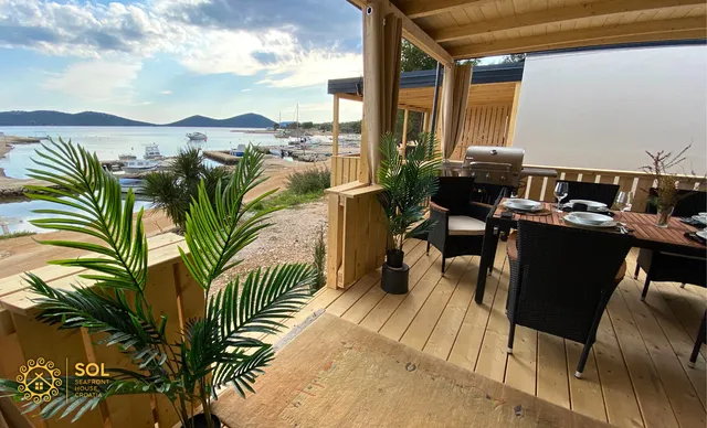SOL Seafront House Croatia