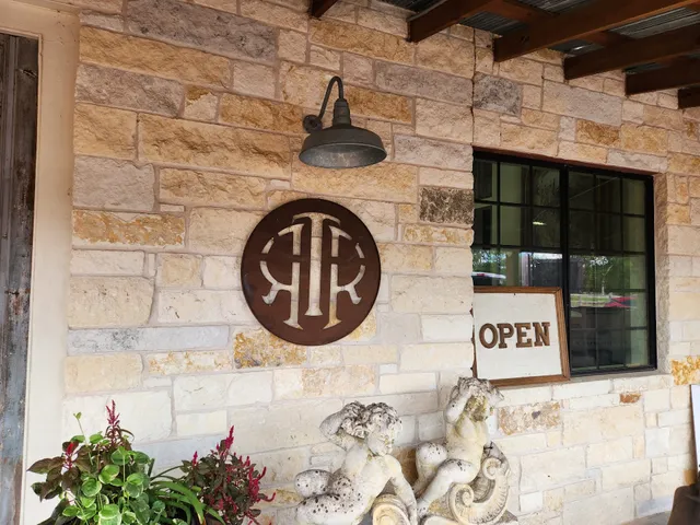 Round Top Ranch Antiques – European Antique Furniture