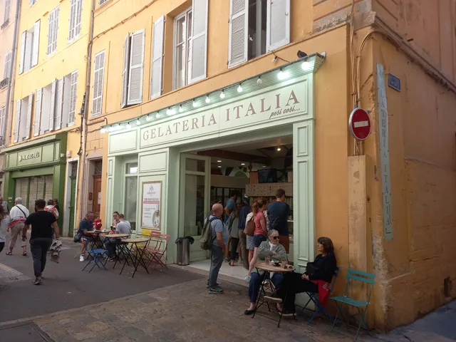 GELATERIA ITALIA (posi cosi)