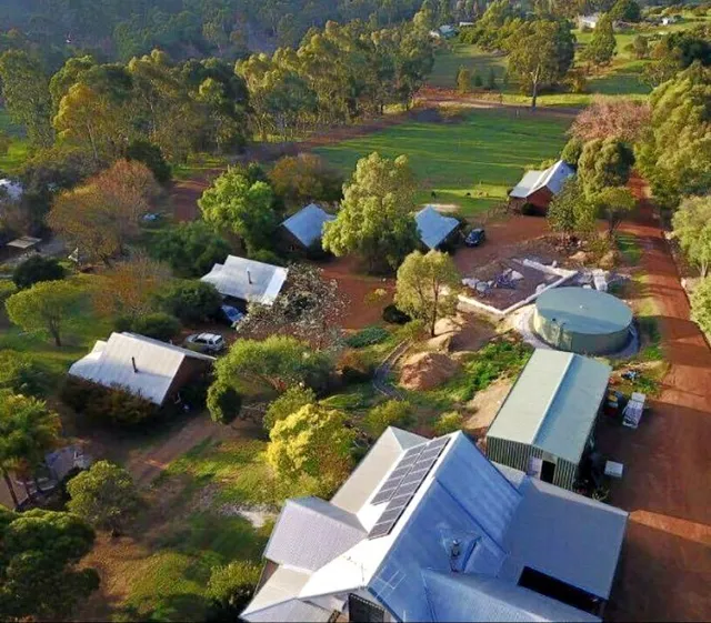 Sunnyhurst Chalets Book direct