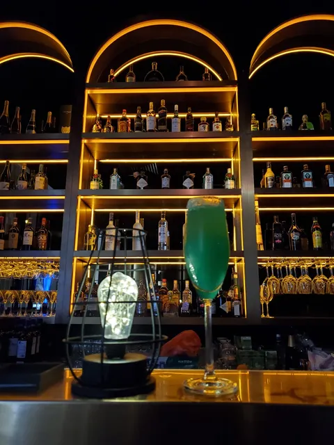 The Wall Street Bar and Lounge