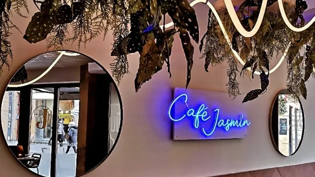 Café Jasmin