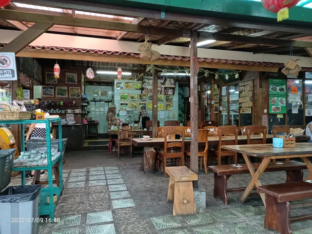Restoran Rumah Kayu