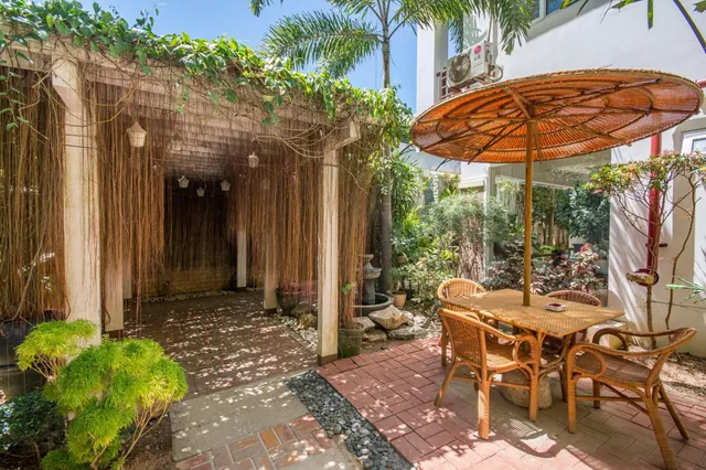 Sur Beach Resort (Sur Boracay)