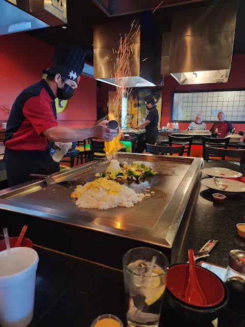 Zuki Hibachi Grill & Sushi (Zuki East)