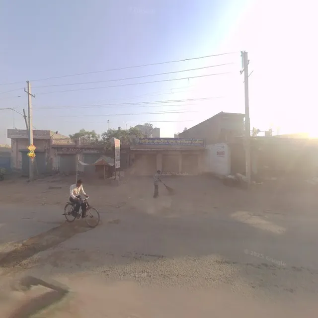 OYO Flagship Golden Guest House