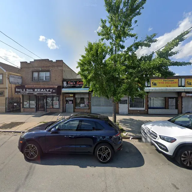 Dee's Hair & Beauty Salon