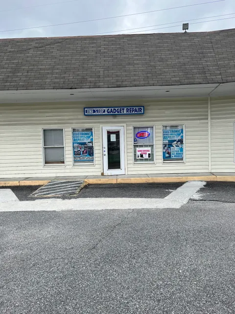 ONE STOP GADGET REPAIR iPhone, iPad, Crack Screen, Broken Charge Port, Computer, Game System