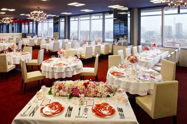 タピ ルージュ tapis rouge