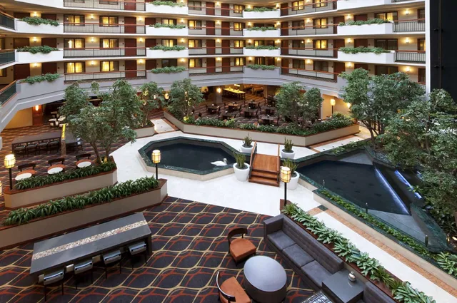 Embassy Suites by Hilton Dallas Near the Galleria