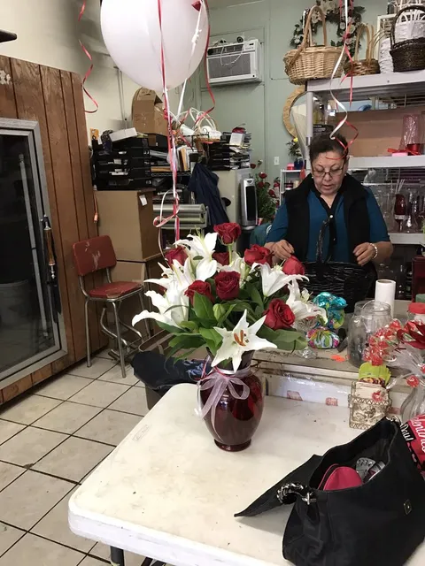 Loveland Flowers & Gifts