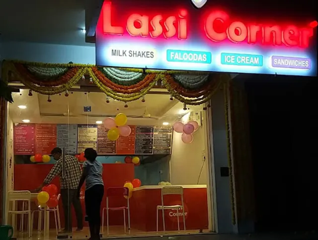 Lassi Corner