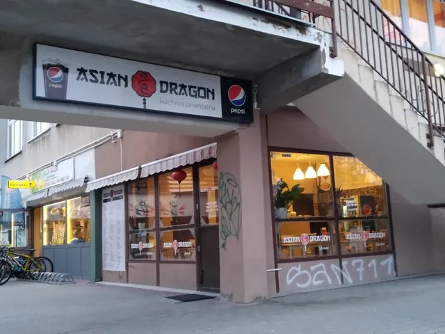Asian Dragon Restauracja azjatycka Lunch Warszawa