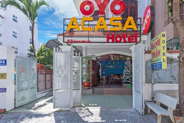 OYO 522 Acasa Hotel