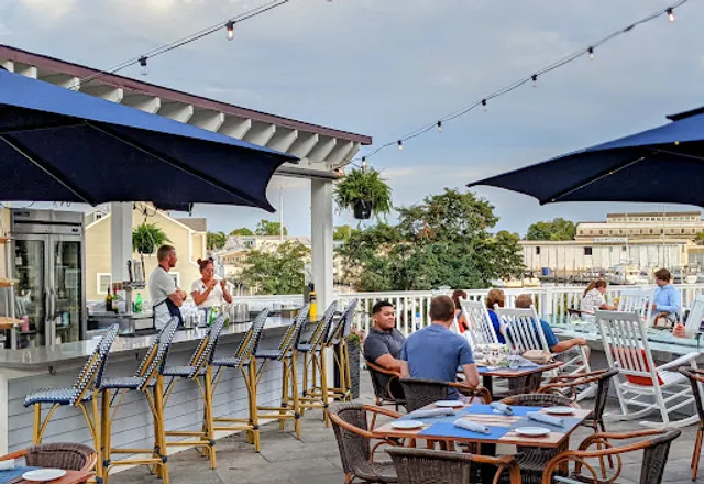 Mix Restaurant & Rooftop Bar