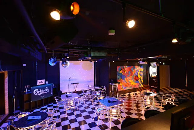 ENTERTAINMENT SOUND BAR 111