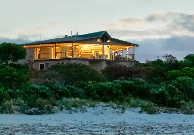 Island Beach Lodge