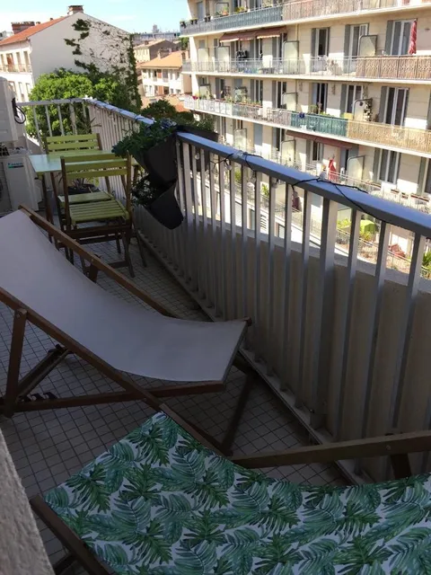 1 Chambre 1 P'tit Dèj' 1 Sourire