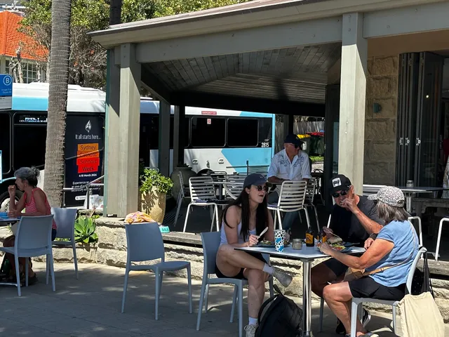 Palm Beach Cafe & Restaurant