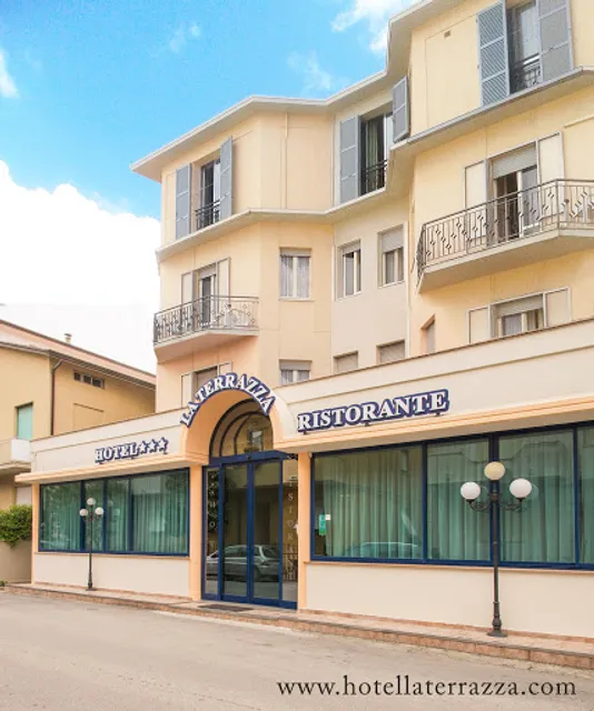 Hotel Ristorante La Terrazza Porto Potenza Picena -Macerata