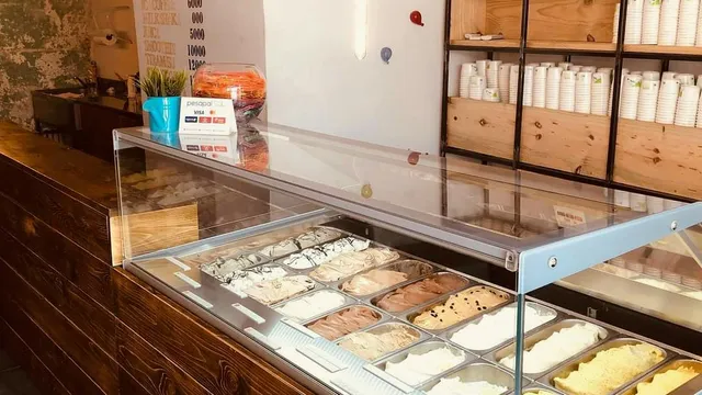 Mama Mia - Gelato Italiano