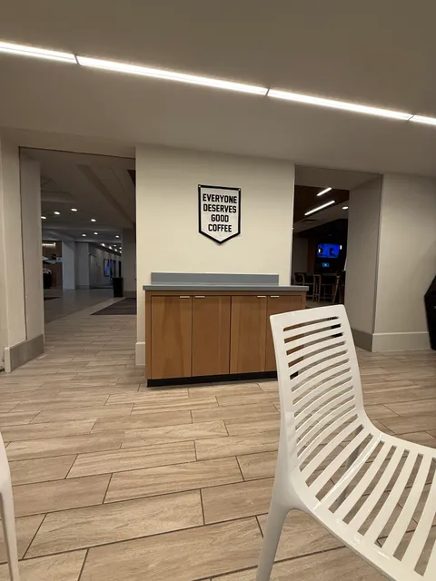 Factory Coffee - Hotel Cafe